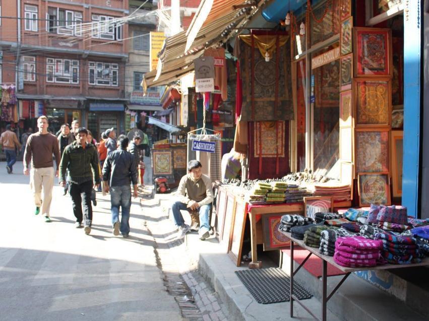 Shree Tibet Family Guest House Катманду Экстерьер фото