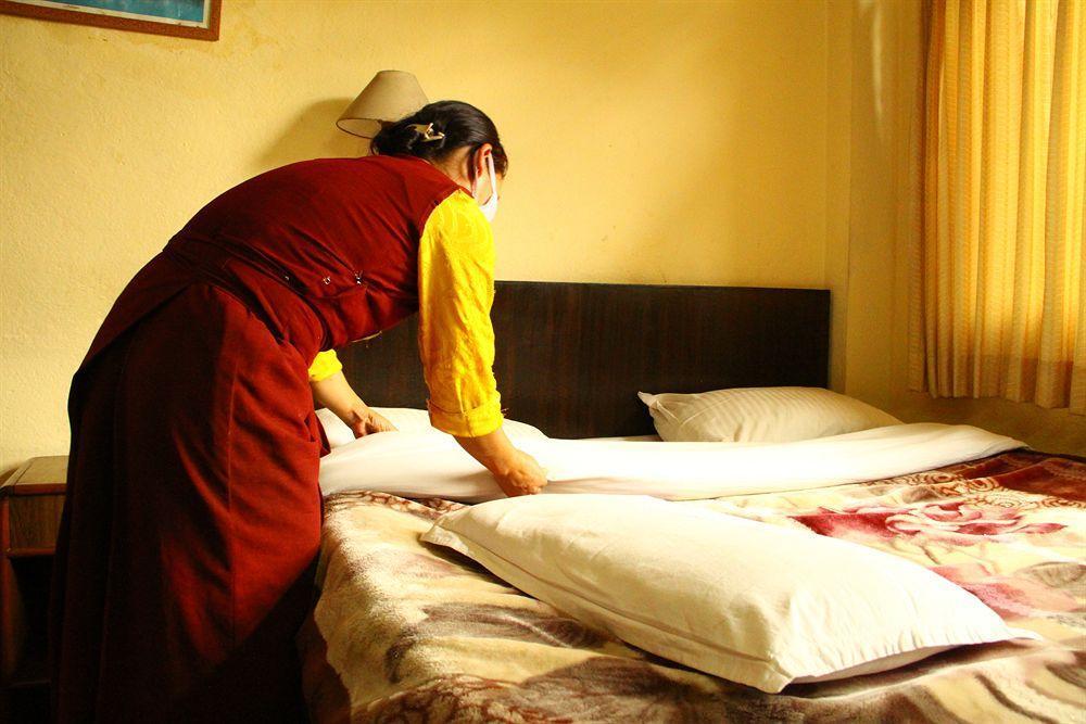 Shree Tibet Family Guest House Катманду Экстерьер фото